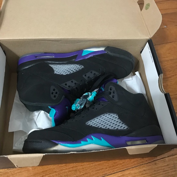 Jordan Shoes - Air Jordan 5 Retro (Grapes)